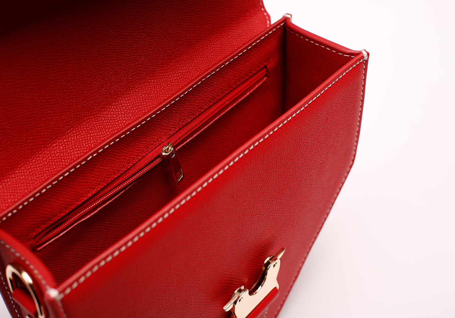 The Regatta Handbag (Red)